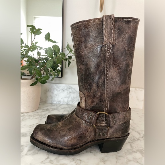 Frye Harness Biker Boots 12R Brown Distressed Leather Size 7 Med Width Moto USA - Picture 3 of 14